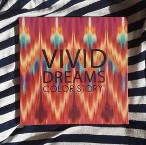 Color Story Vivid Dreams